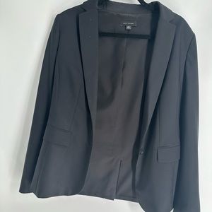 🌞 Ann Taylor suit jacket- one button